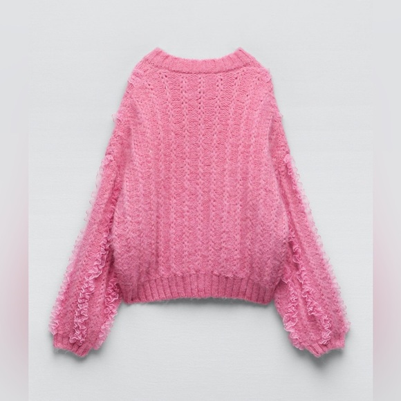 Zara pink ruffled knit sweater with lace - Picture 2 of 14